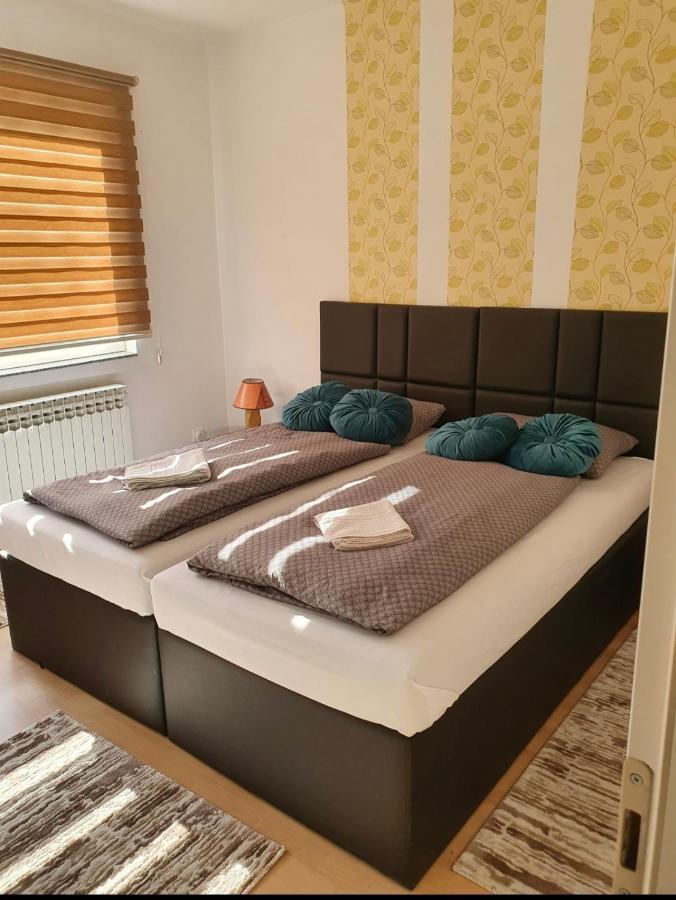 Apartments Arna Високо Экстерьер фото